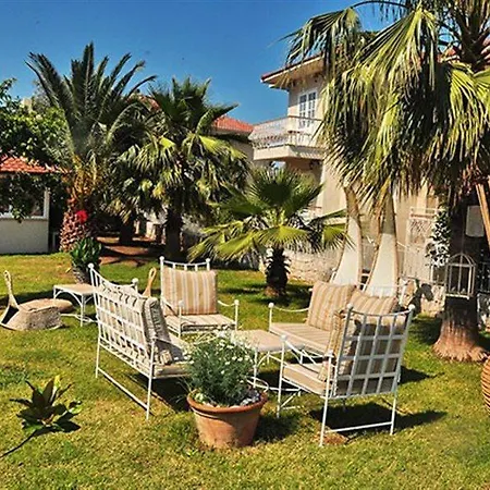 Hotel The Blue Lagoon Deluxe 3*