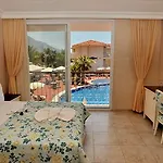Hotel The Blue Lagoon Deluxe Ölüdeniz