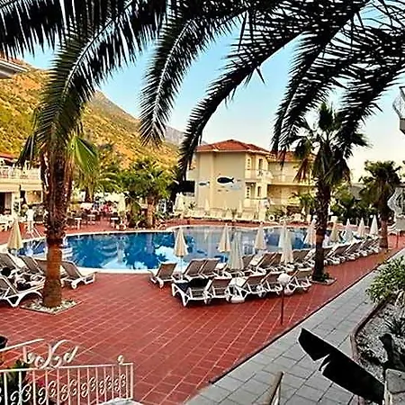 Hotel The Blue Lagoon Deluxe