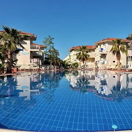 The Blue Lagoon Deluxe 3*