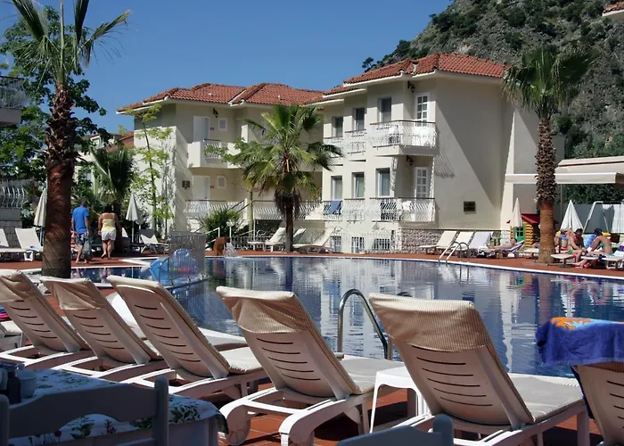 The Blue Lagoon Deluxe Szálloda 3*