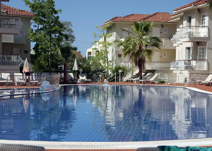 Szálloda The Blue Lagoon Deluxe 3*