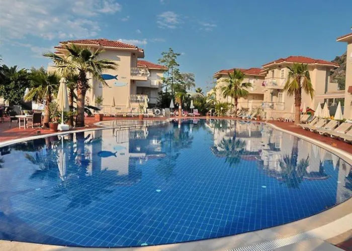 Szálloda The Blue Lagoon Deluxe 3*